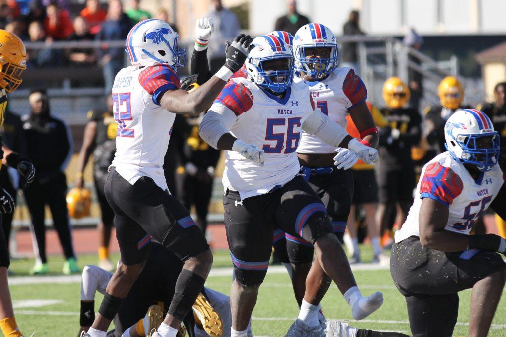 COVID-19 cancels spring Blue Dragon football