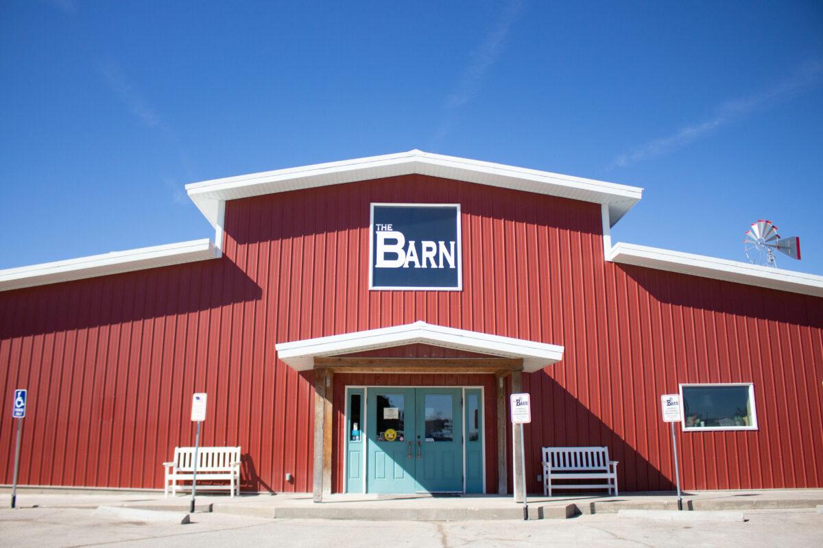 Burrton's Barn Bonanza