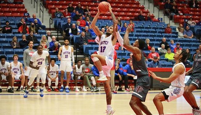 Men's basketball takes down Independence in thriller