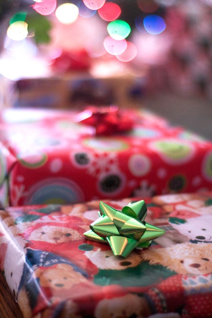 Looking to save a buck on holiday gifts? Here are some ideas