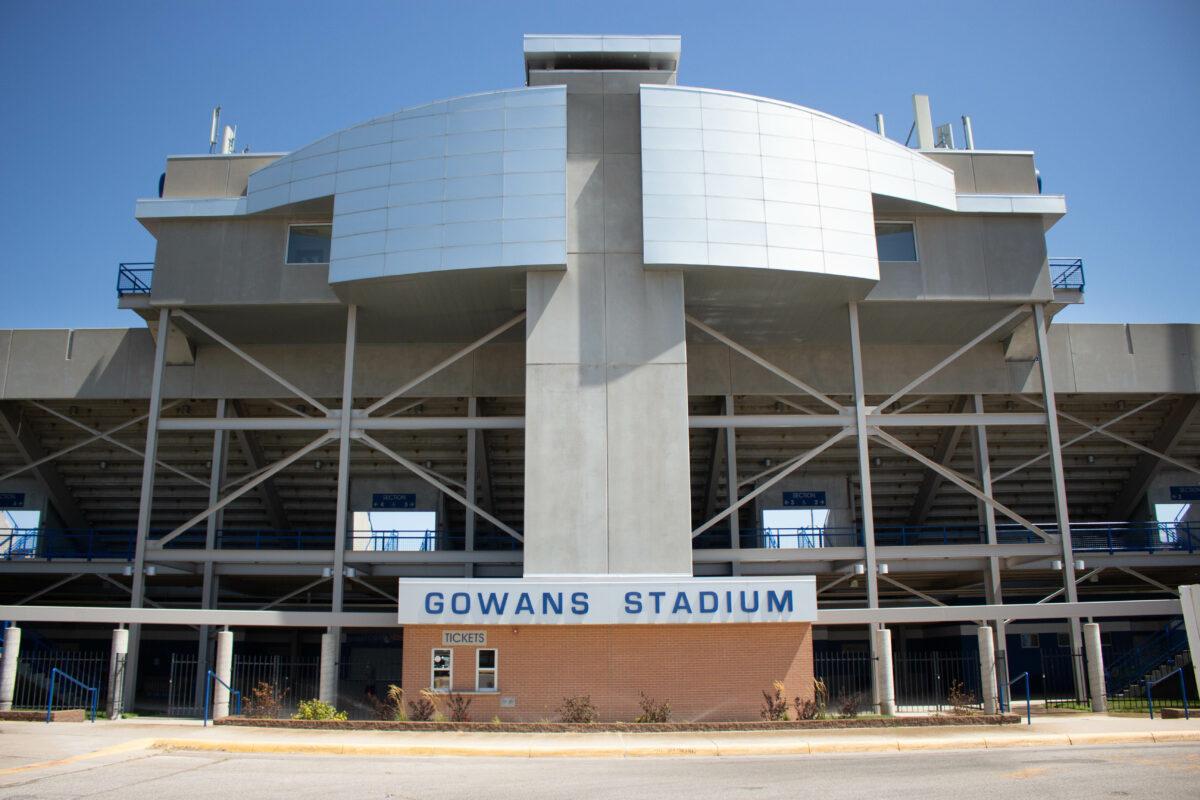Gooch Appreciates Fans, Students, Who Came to Gowans This Season