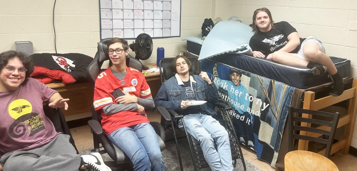 Super Bowl parties in dorms resulted super times for students