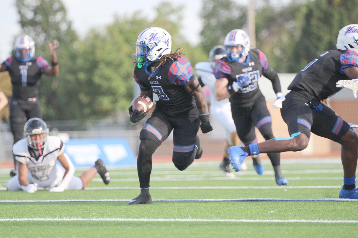  Waymond Jordan off to flying start for Blue Dragons