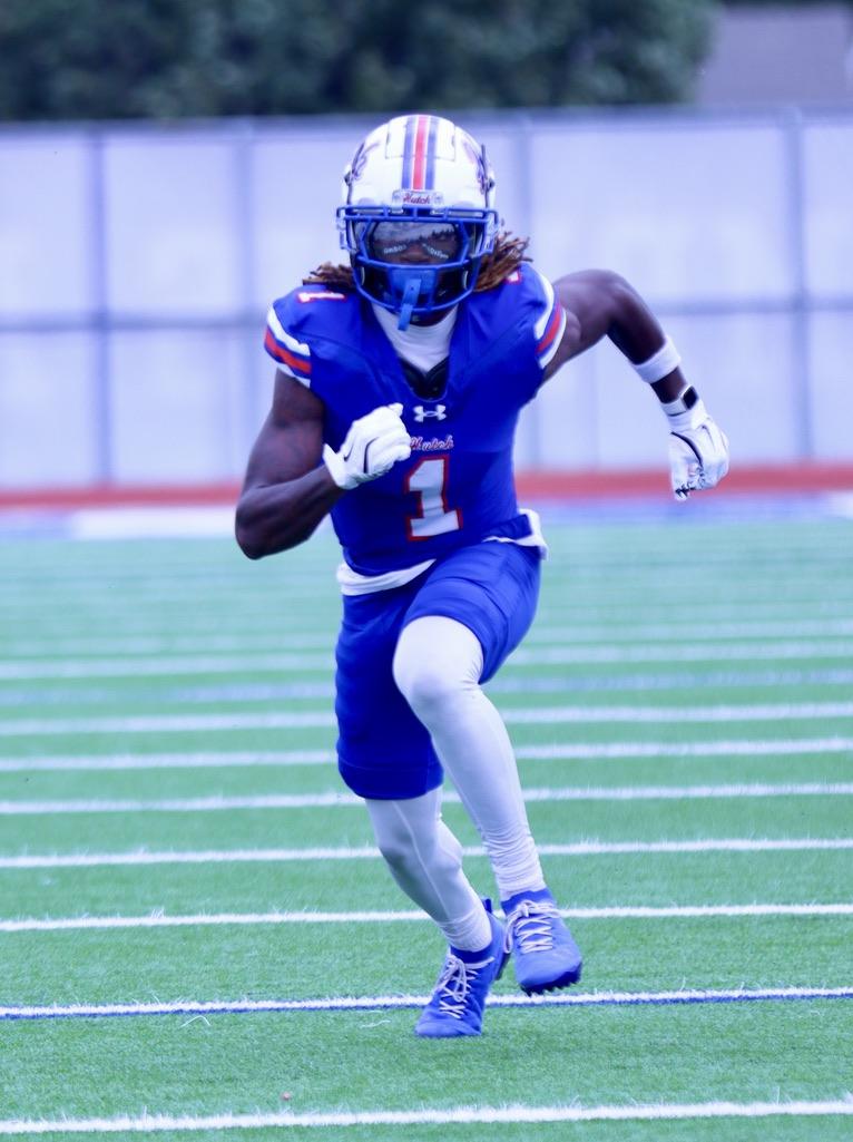 Blue Dragons Fly Past Coffeyville, Remain Undefeated