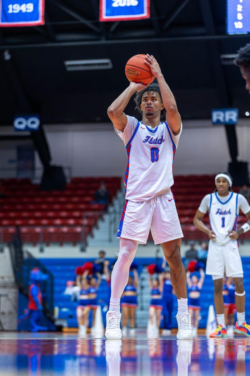 Blue Dragons Men's Basketball Hopes the Best is Yet to Come